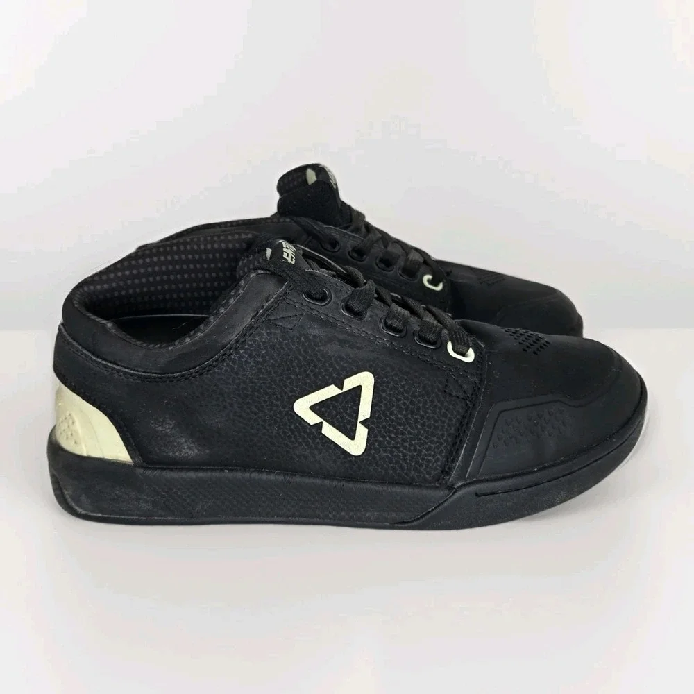 Leatt Women's MTB shoe 3.0 flat Mountain Bike‎ Size 8.5 Black Skate BMX Casual